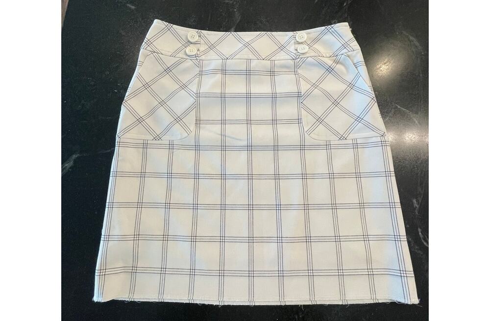 Ann Taylor Loft plaid  white black skirt 10